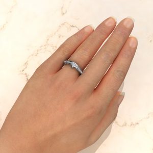 0.30 Ct Graduated Moissanite Wedding Band Ring
