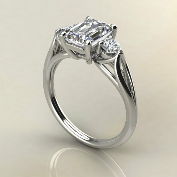 E120 White gold Emerald Cut 3 Stone Engagement Ring