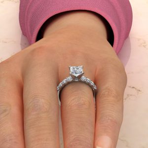 Graduated Shared Prong Princess Cut Moissanite Engagement Ring